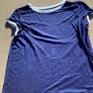 american eagle tshirt